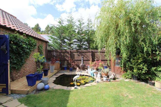 Garden2.JPG