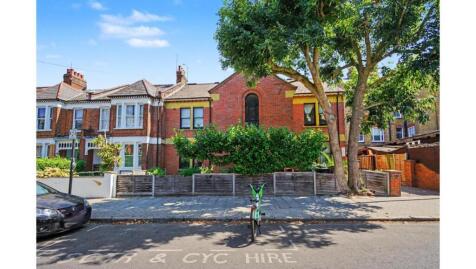 Flat 1, 245 - 249 Cavendish Road, Balham, London, SW12