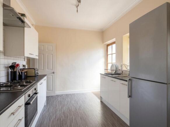 2 bed Terraced for sale Image 10