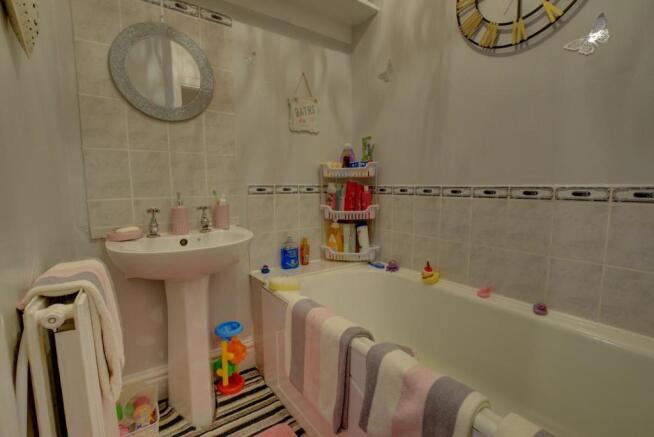 Bath 1.jpg
