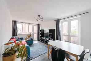 Flat 3, 98 Jarret House, Bow Road, London E3 3AA