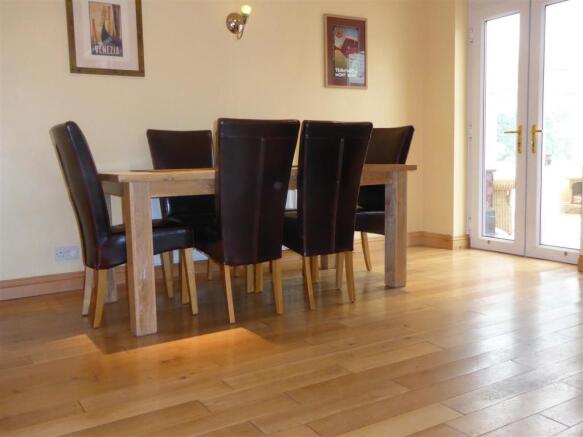 BREAKFAST ROOM