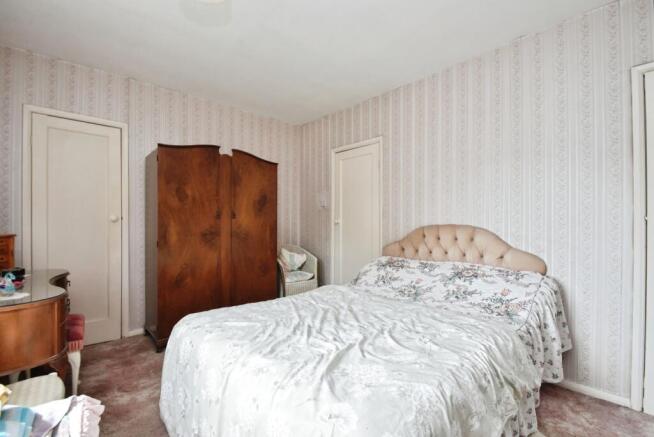 2 bed Semi-Detached for sale Image 10