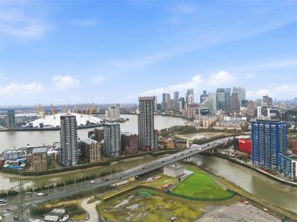 Silvertown Way, London, E16