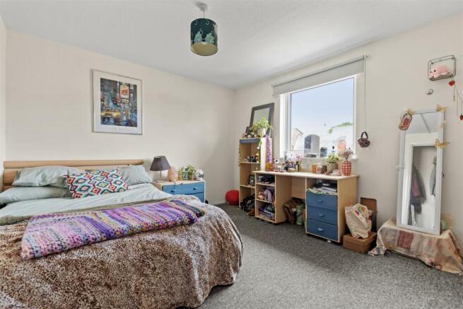 187 Maplehurst Road_003.JPG