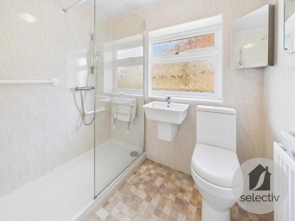 2 bed Semi-Detached Bungalow for sale Image 10