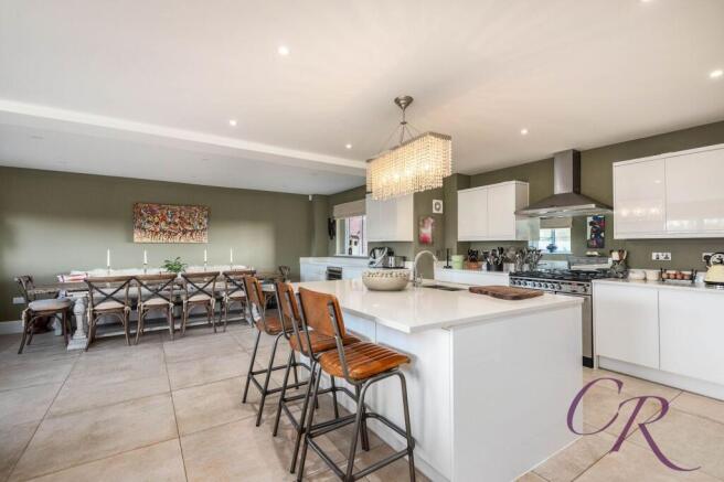 Kitchen / Dining Room