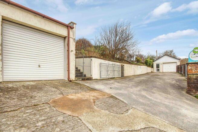 Parking at Front for Four Cars