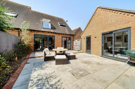 Long Crendon, Buckinghamshire