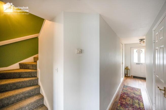3 bed Town House for sale Image 8