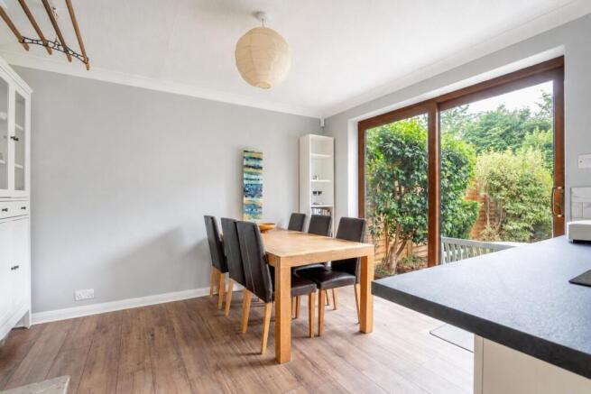 3 bed Semi-Detached for sale Image 7