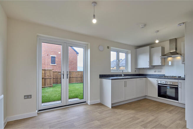 2 bed Semi-Detached for sale Image 7