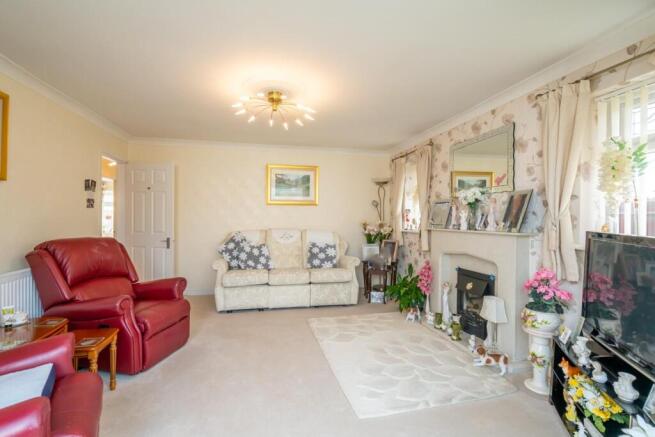 Sitting Dining Room (2).jpg