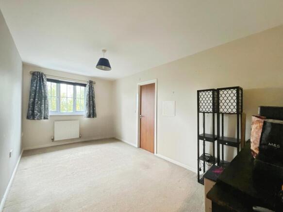 2 bed Apartment for sale Image 6