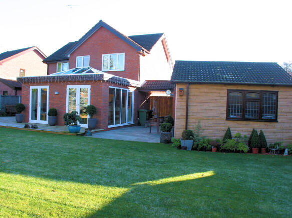 Photo 9