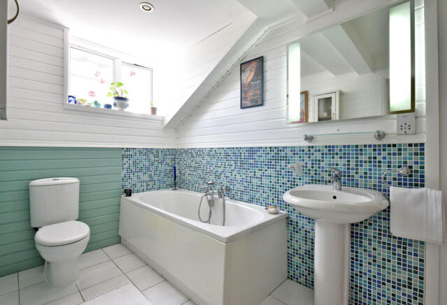 Family bathroom