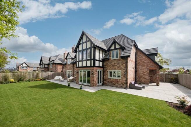 9 Grange Close-088.JPG
