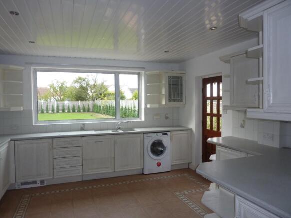Fitted Kitchen
