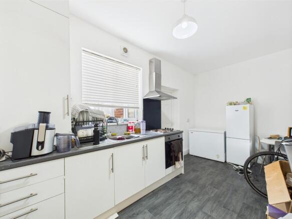 CAM01835G0-PR0201...