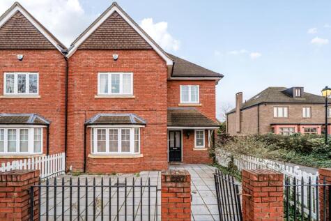 Norwood Road, Southall, UB2