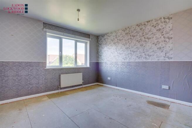 2 bed Semi-Detached for sale Image 7