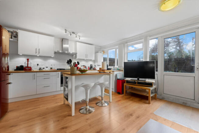 Kitchen/Reception