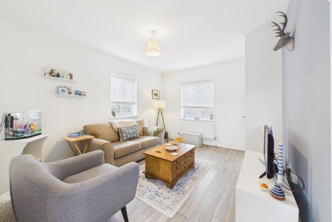 Cricketers Way, Oundle, Peterborough, PE8 photo 2