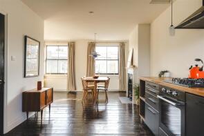 Flat 2, 80, Dunlace Road, Hackney, London E5 0ND