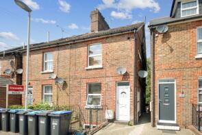 69d, Queens Road, East Grinstead RH19 1BG