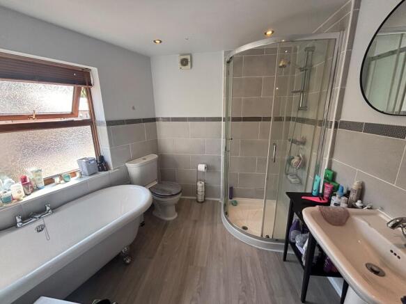 2 bed Cottage to rent Image 8