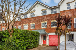 15, Grosvenor Mews, Reigate RH2 8BG