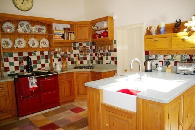 FARM STYLE KITCHEN