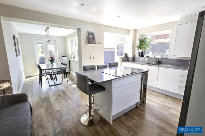 Open plan Kitchen/diner