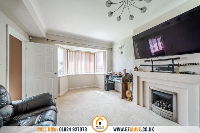 5 bed Detached for sale Image 7