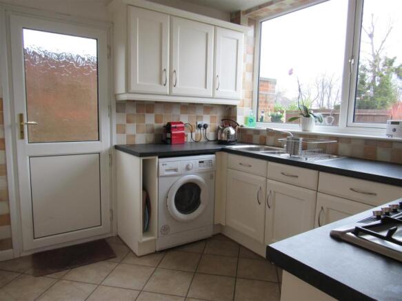 Fitted Kitchen