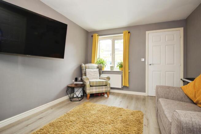 3 bed Semi-Detached for sale Image 5