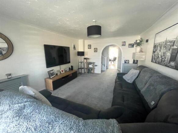 lounge...jpg