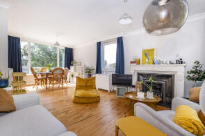 Flat 10, Braemar House, Manor Road, Teddington TW11 8BQ