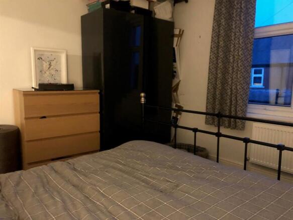 2 bed House to rent Image 8