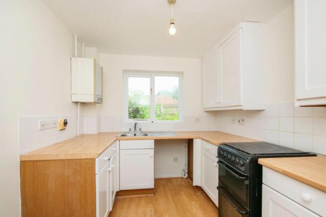 3 bed House for sale Image 6
