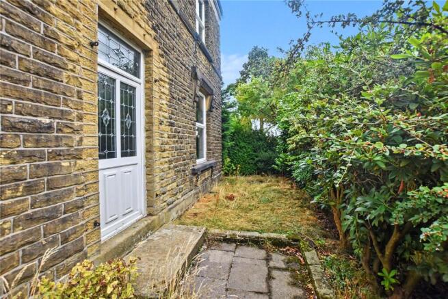 2 bed Semi-Detached for sale Image 11