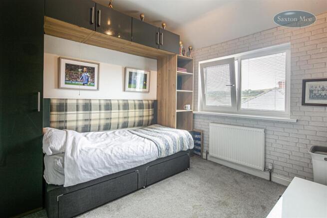 4 bed Semi-Detached for sale Image 10