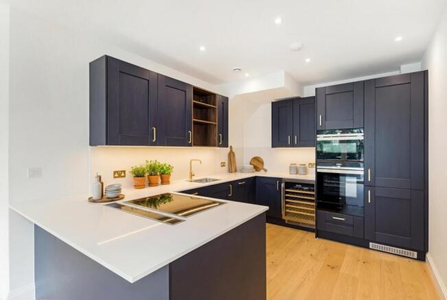 Kitchen O2.jpg