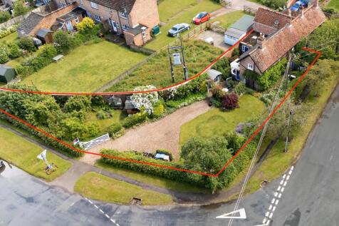 Main Street, Everingham, York, YO42 4JA