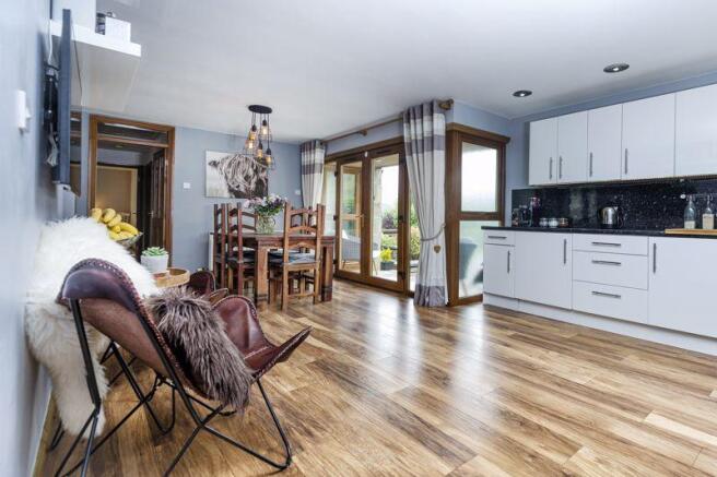 Dining Kitchen