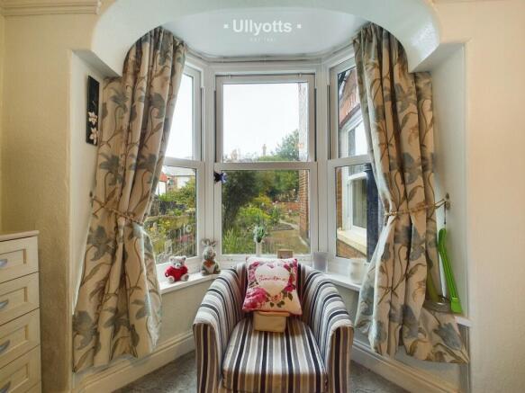 4 bed Semi-Detached for sale Image 6