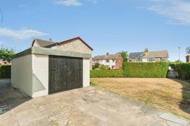 3 bed Detached for sale Image 12