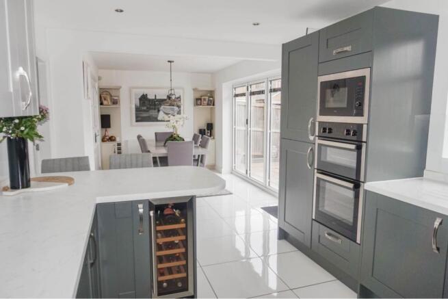 Kitchen/dining Room