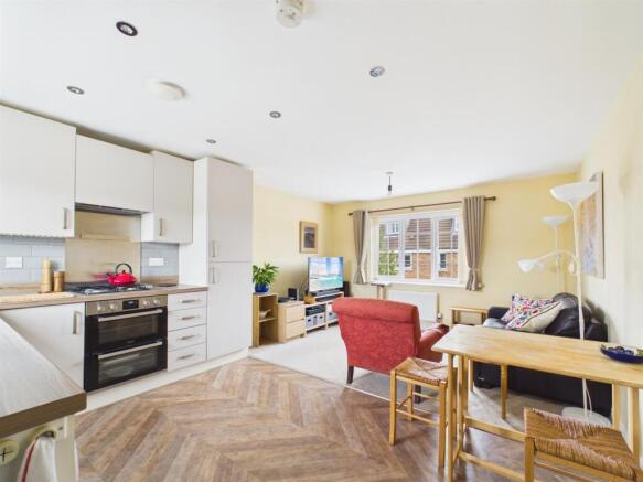 Kitchen/Living Room