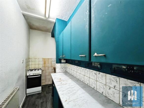 3 bed Terraced for sale Image 6
